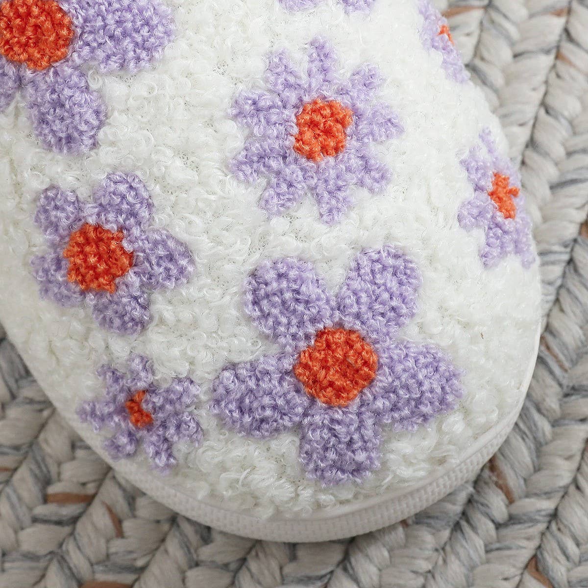 PURPLE LILAC EMBROIDERED COTTON SLIPPERS_CWSHS0873