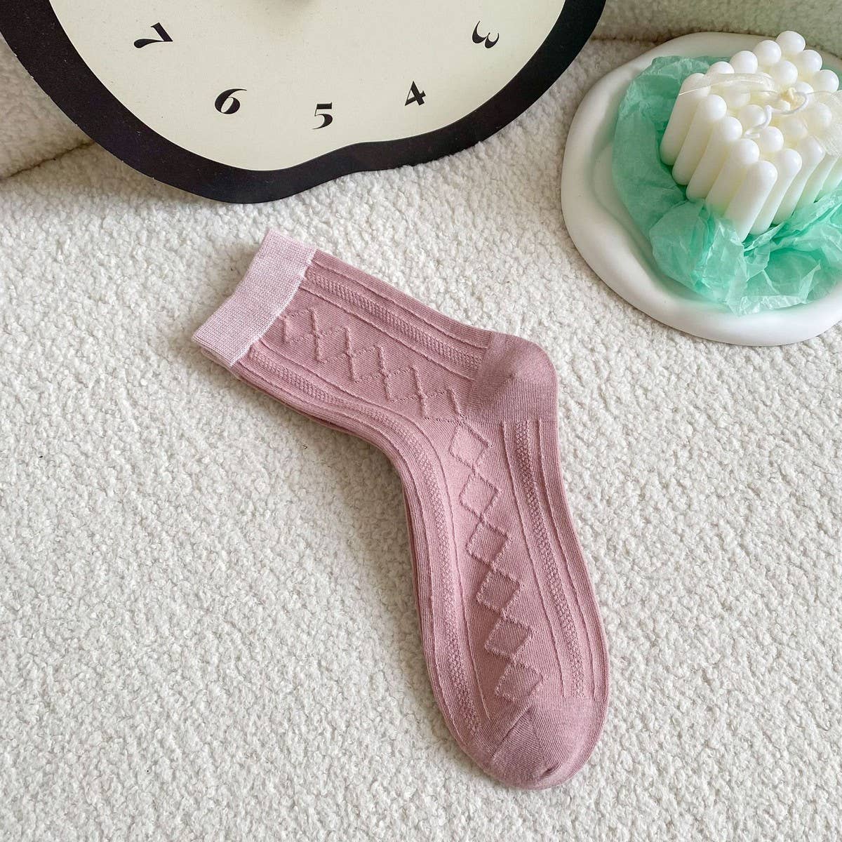 CONTRAST COLOR SMALL FRESH DIAMOND COTTON SOCKS