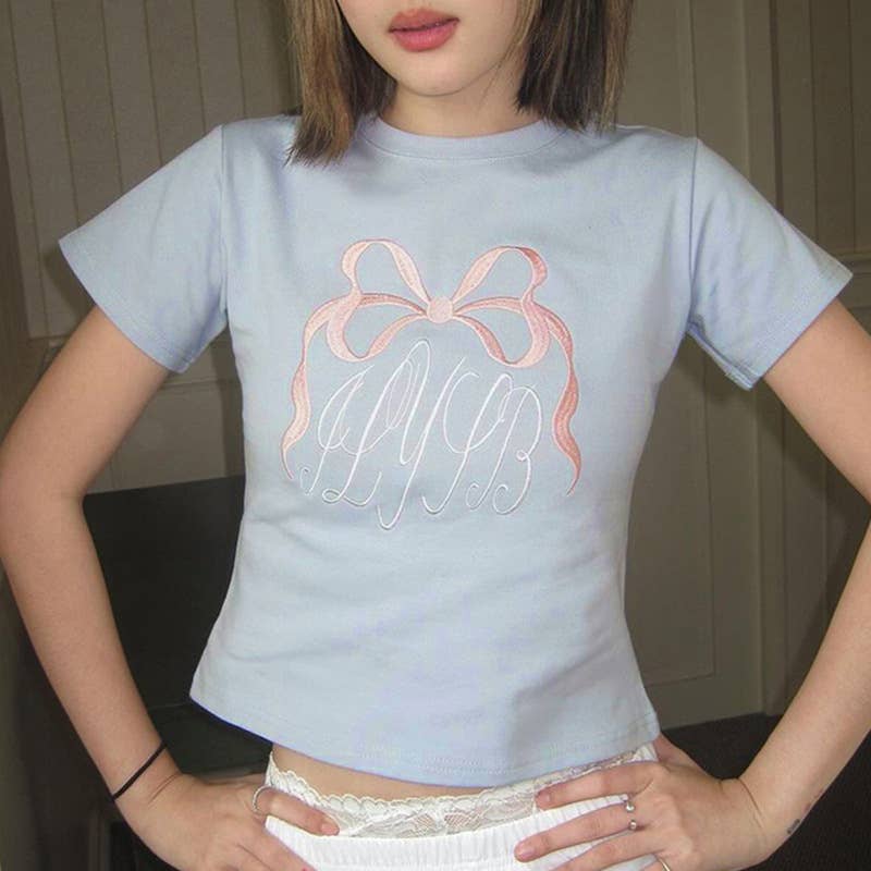 Bow embroidery short crop pullover top