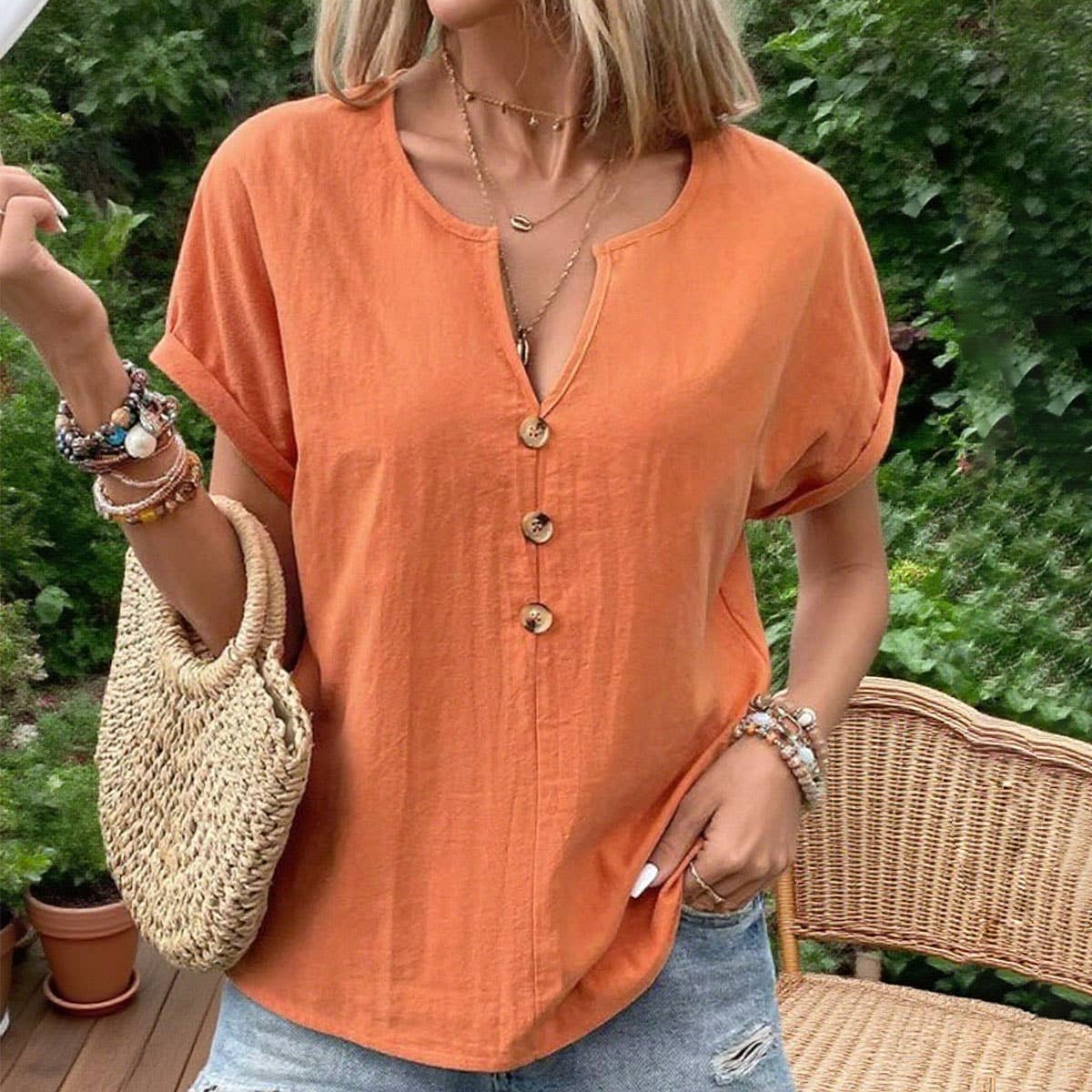Button V-neck solid-color short-sleeved T-shirt