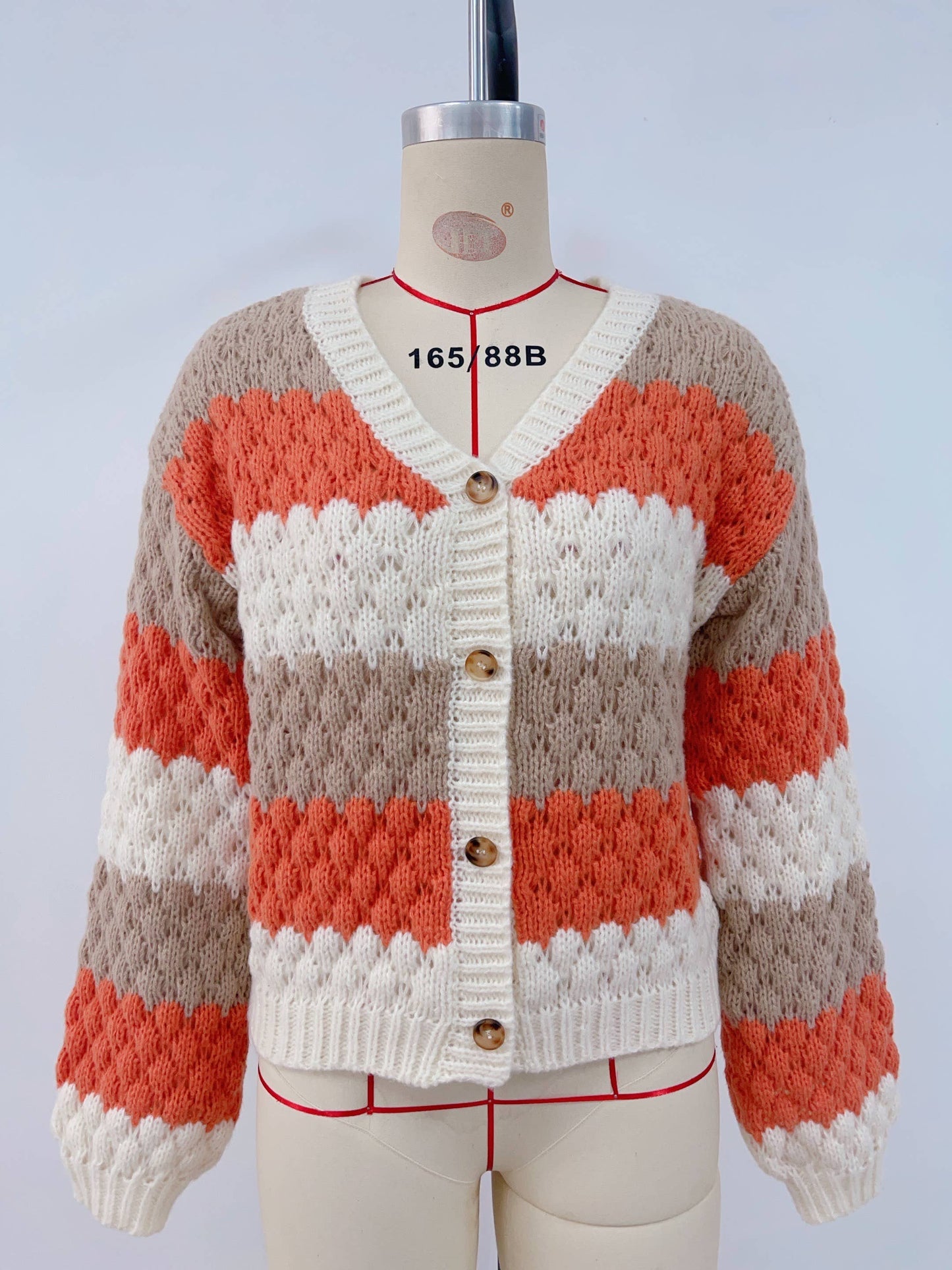 Color-blocking long-sleeved knitted cardigan