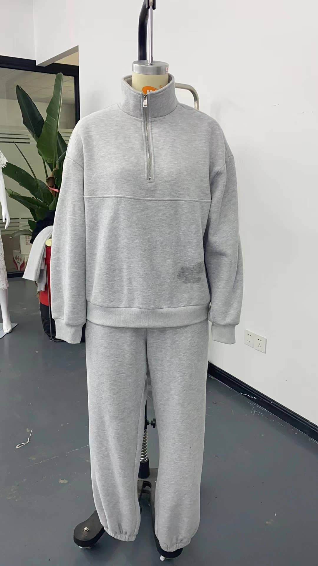 Fashion zipper lapel solid color two-piece set