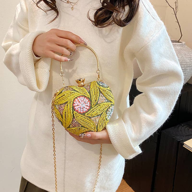 Fashionable sequined hand-picked shoulder bag