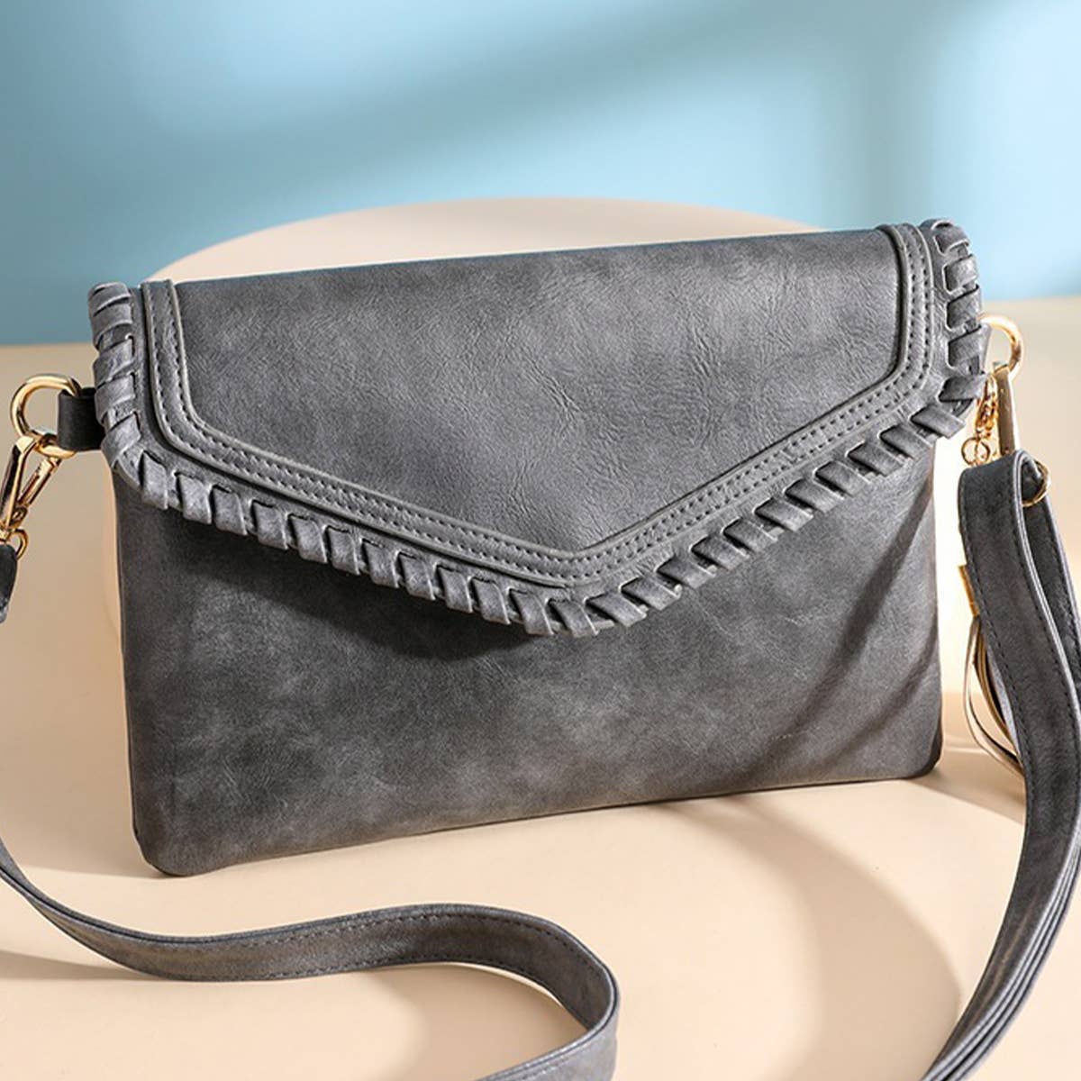 FASHIONABLE SHOULDER CROSSBODY BAG WITH TASSELS_CWAB1814