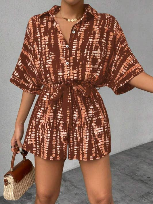 Casual and fashionable striped one-piece shorts