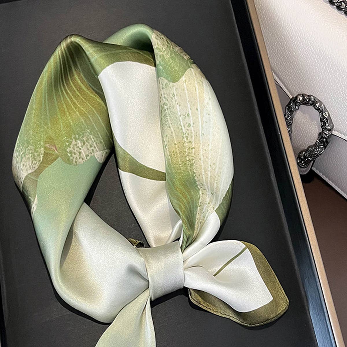 100% Silk Flower Scarf – Elegant Lotus Print Shawl_CWASC0541