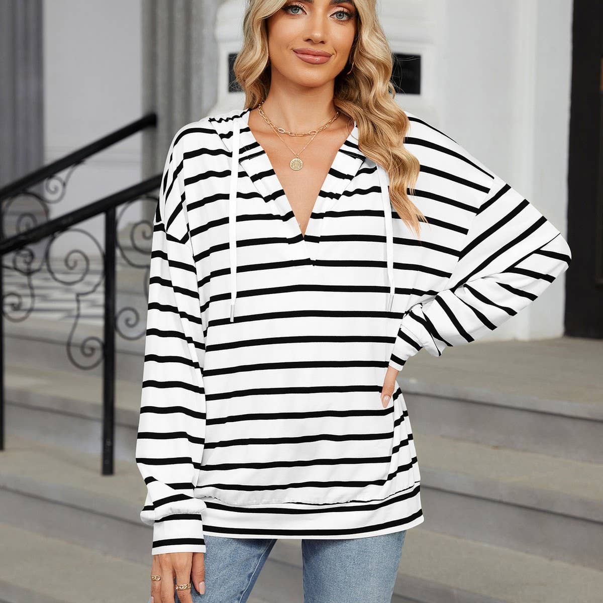Drawstring hooded striped long-sleeved hoodie
