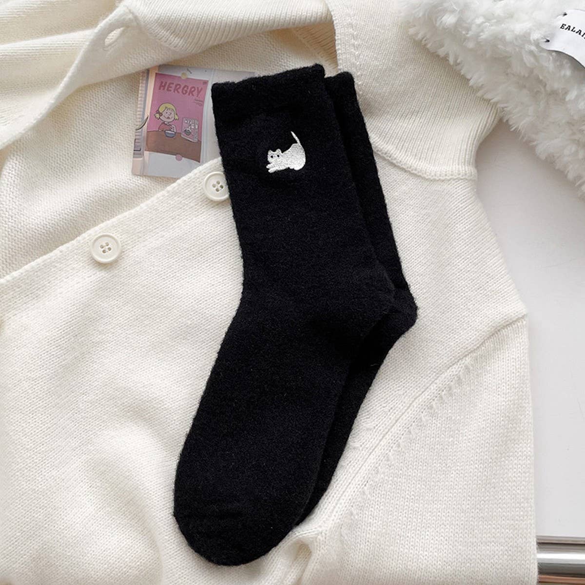 NEW STYLE EMBROIDERED CAT WARM MID-CALF SOCKS_CWMS0798