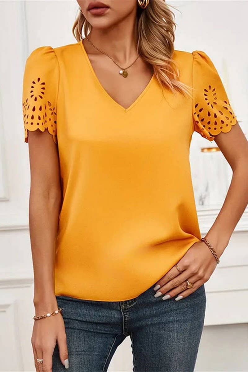 CWTTS1403_V-NECK COMMUTER HOLLOW SHORT-SLEEVED TOP