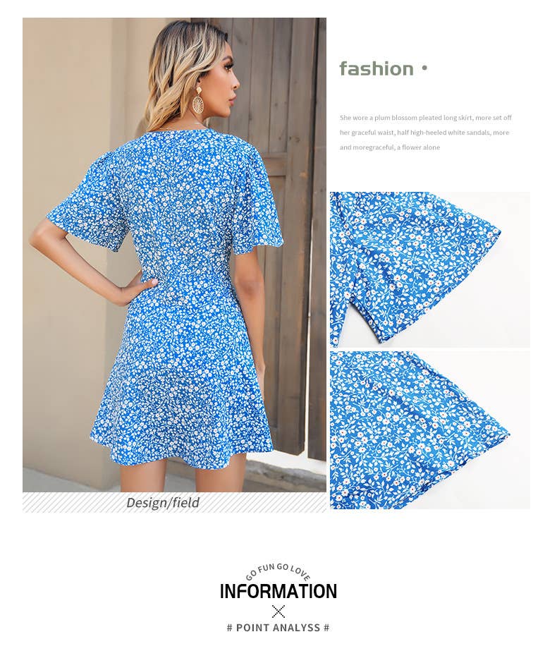 Floral dress with printed V-neck buttons
