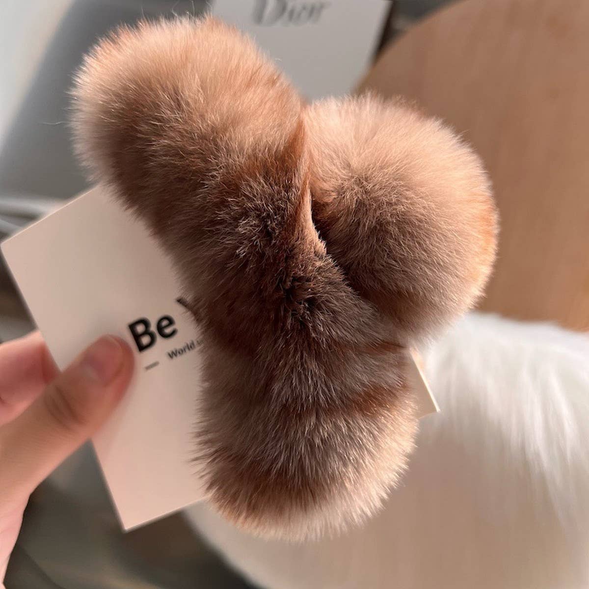 Large Real Rex Rabbit Fur Hair Claw - Cute & Cozy_CWAHA3302