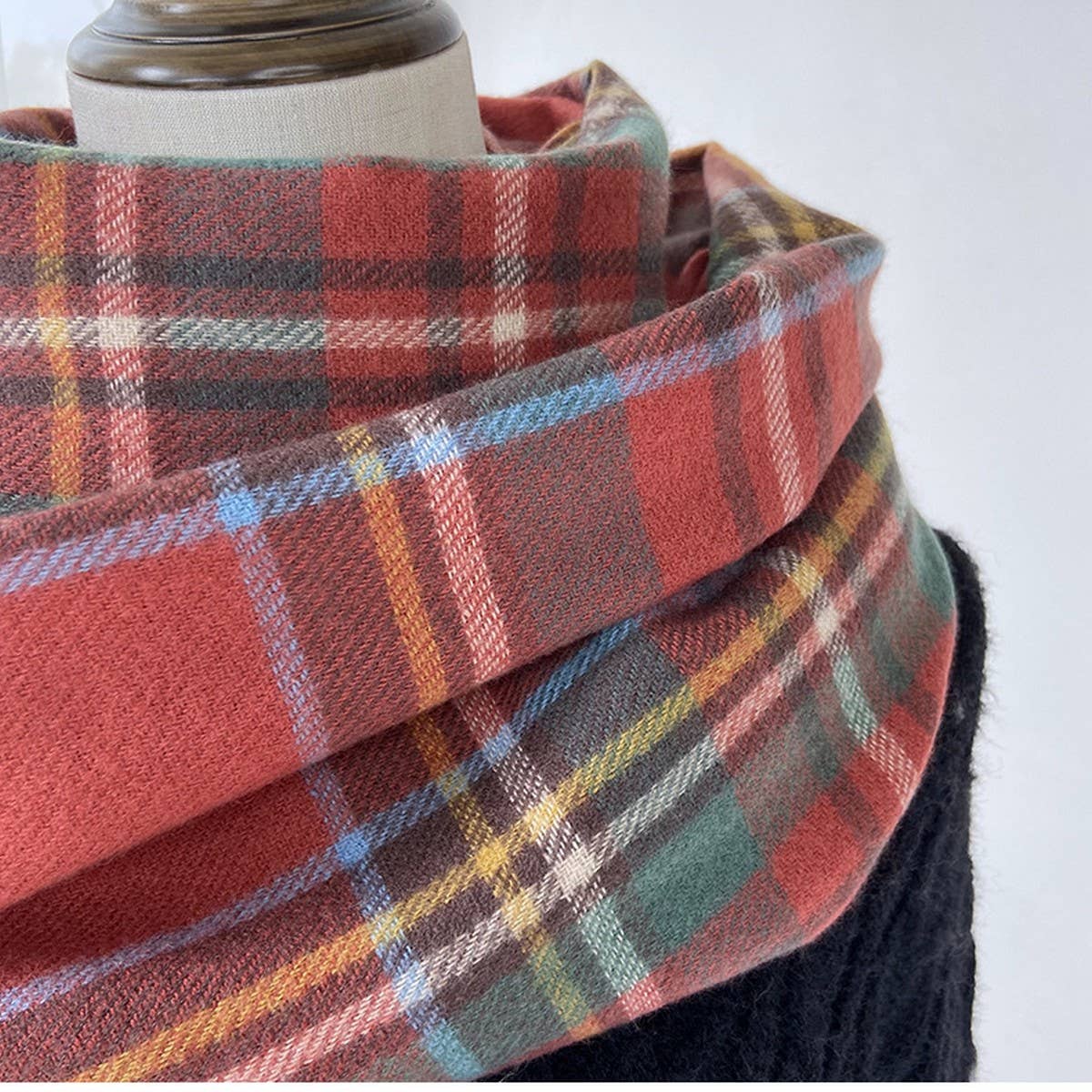 Plaid Winter Scarf-Vintage Tassel Shawl for Women_CWASC1473