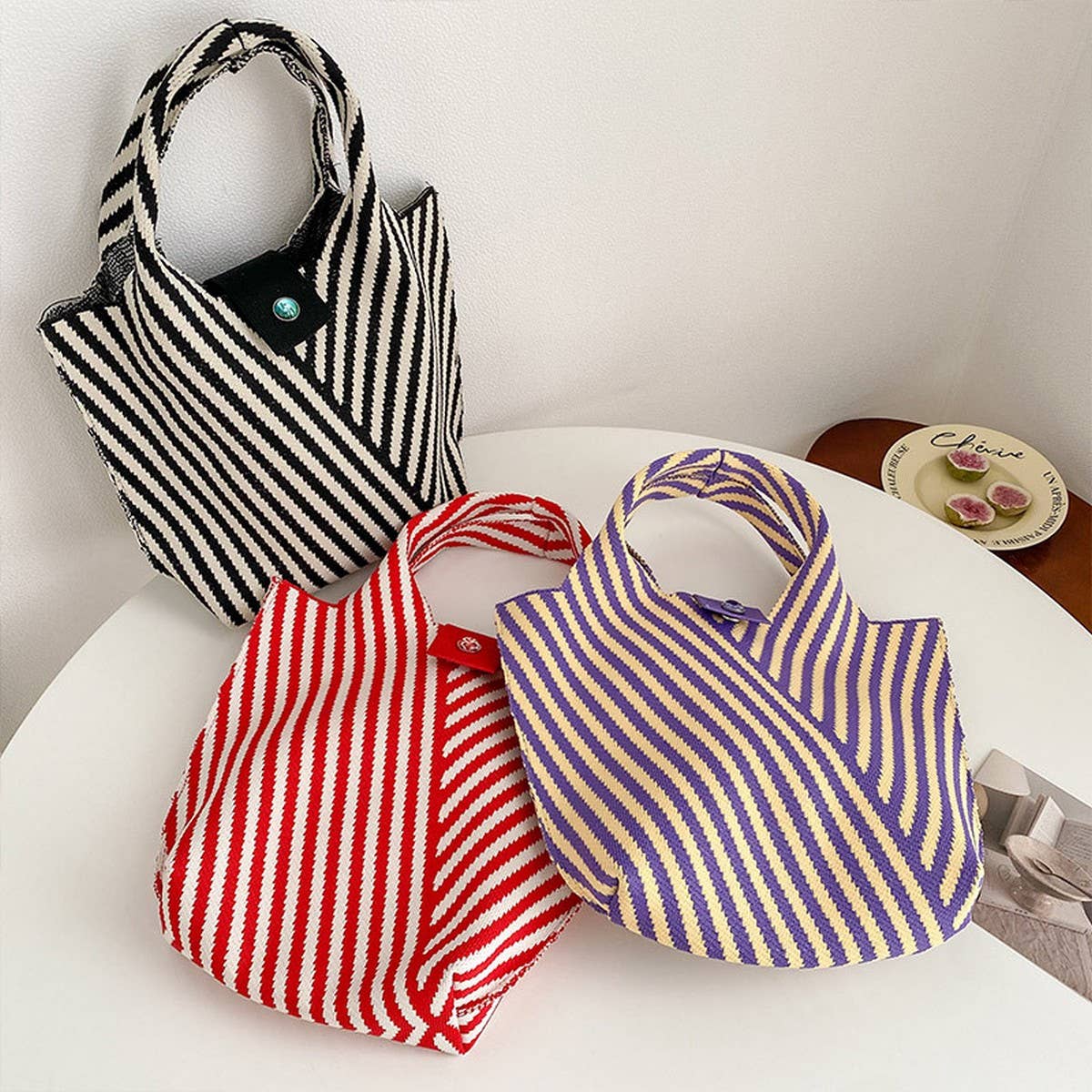 WOMEN KNITTED STRIPED SHOULDER HANDBAG_CWAB1522