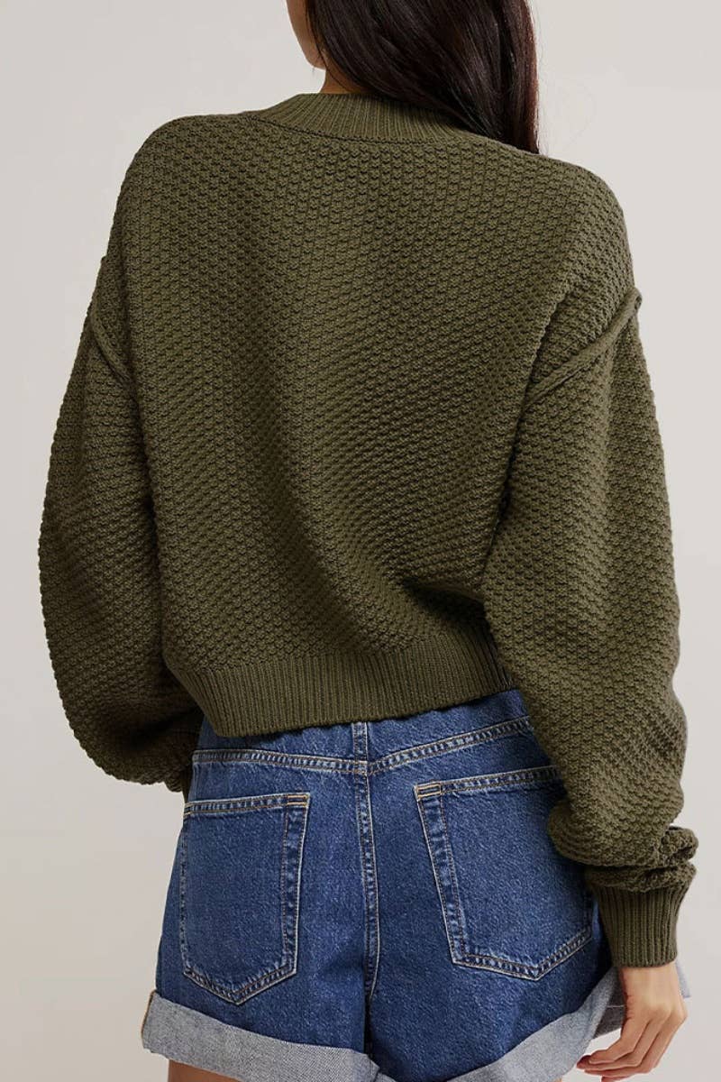 CWOCAL1828_CREW-NECK LONG SLEEVED CROP SWEATER CARDIGAN