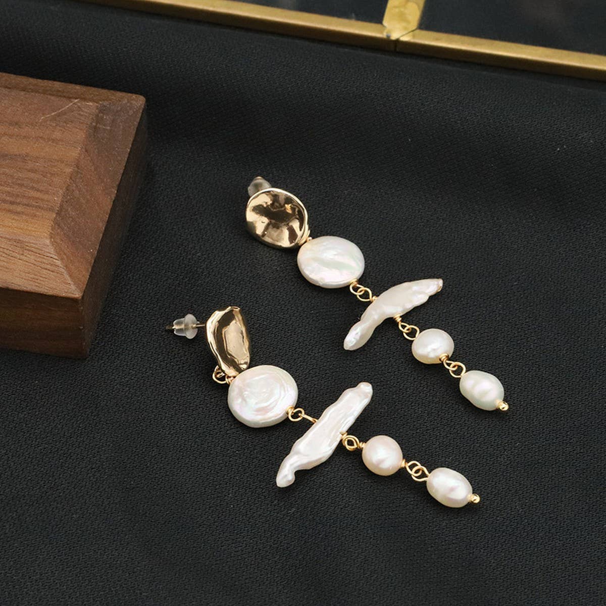 NATURAL FRESHWATER PEARL VINTAGE TASSEL EARRINGS