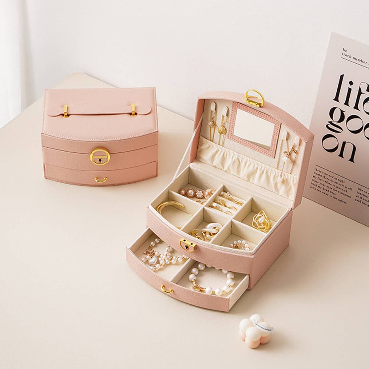 NEW NECKLACE EARRINGS JEWELRY BOX