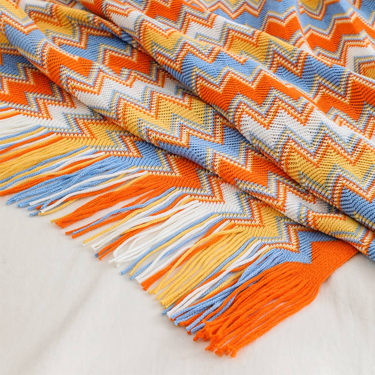 KNITTED STRIPED SOFA BLANKET BLANKET