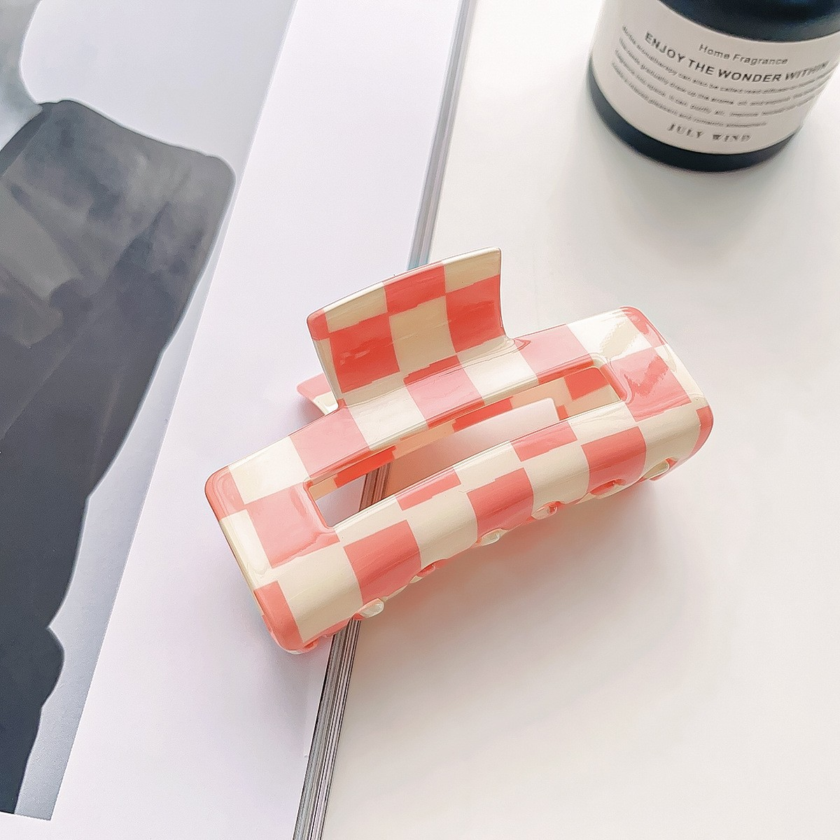 Checkerboard Hair Claw ??Candy Color Acetate Look_CWAHA0395
