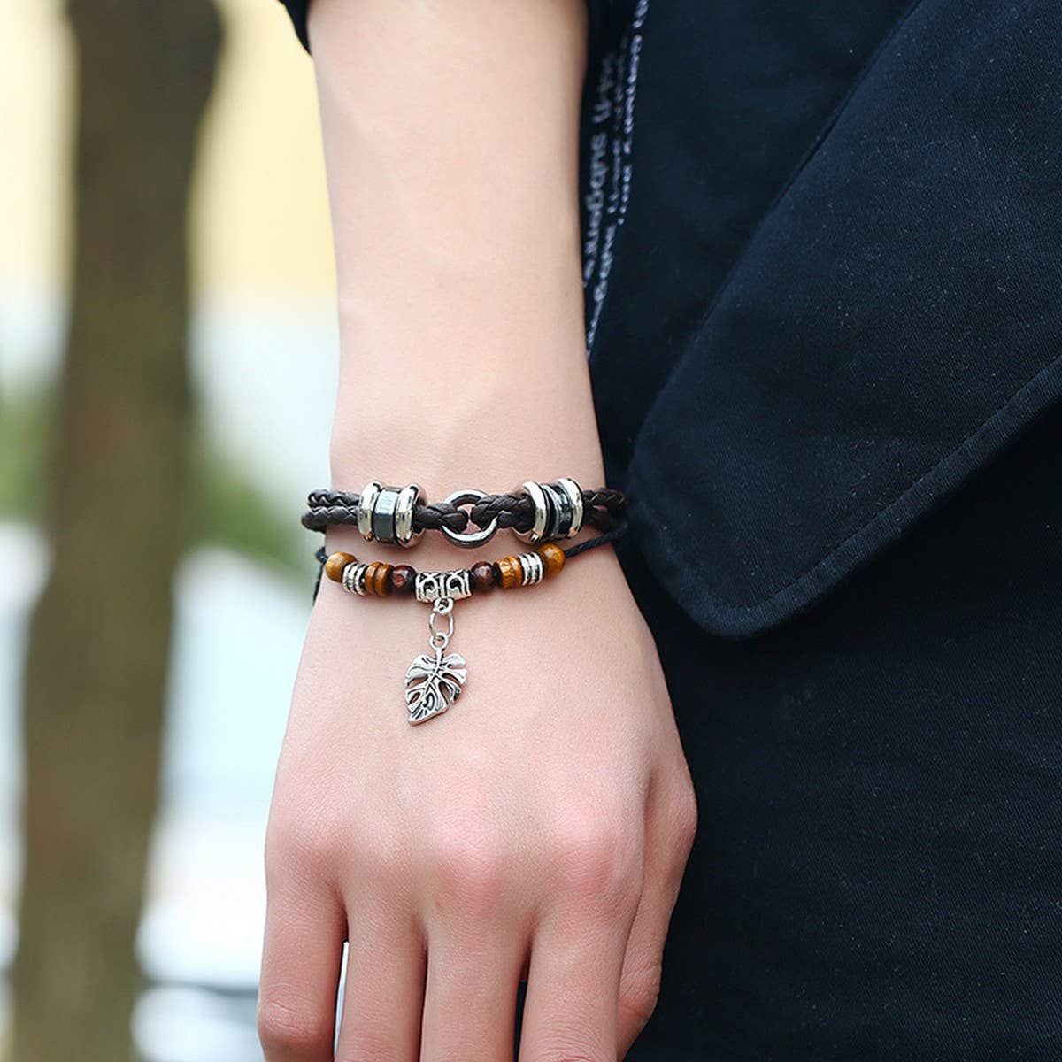 FASHION LEATHER MULTI-LAYER BRAIDED LEAF BRACELET_CWMM4512