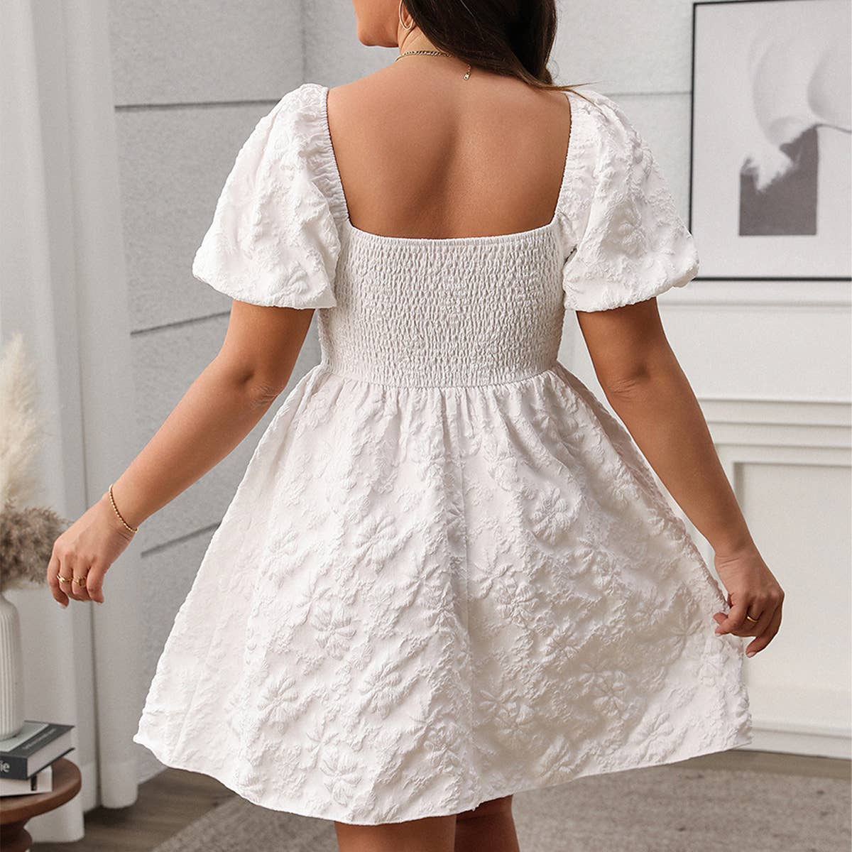 New French Square Neck Slim Puff Skirt White Dress