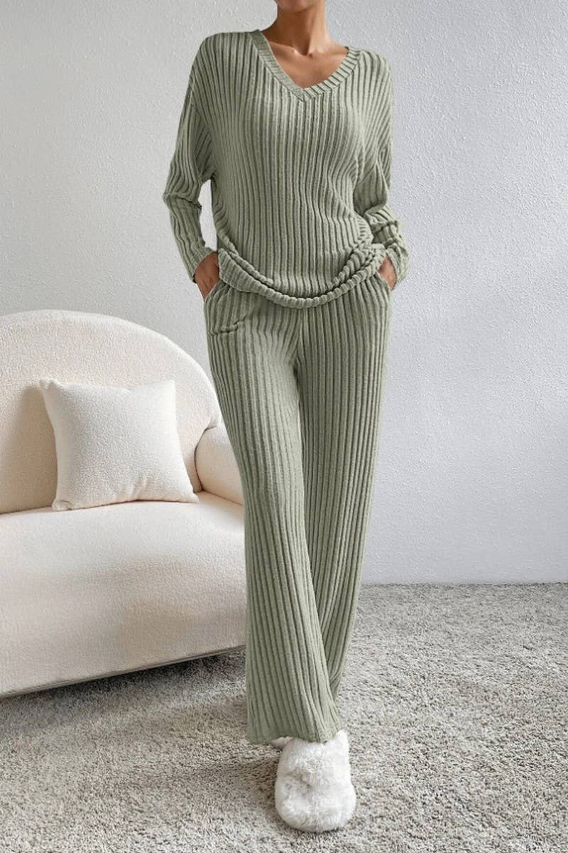 CWSTB00462_RIBBED KNIT V NECK TOP AND STRAIGHT PANTS SET