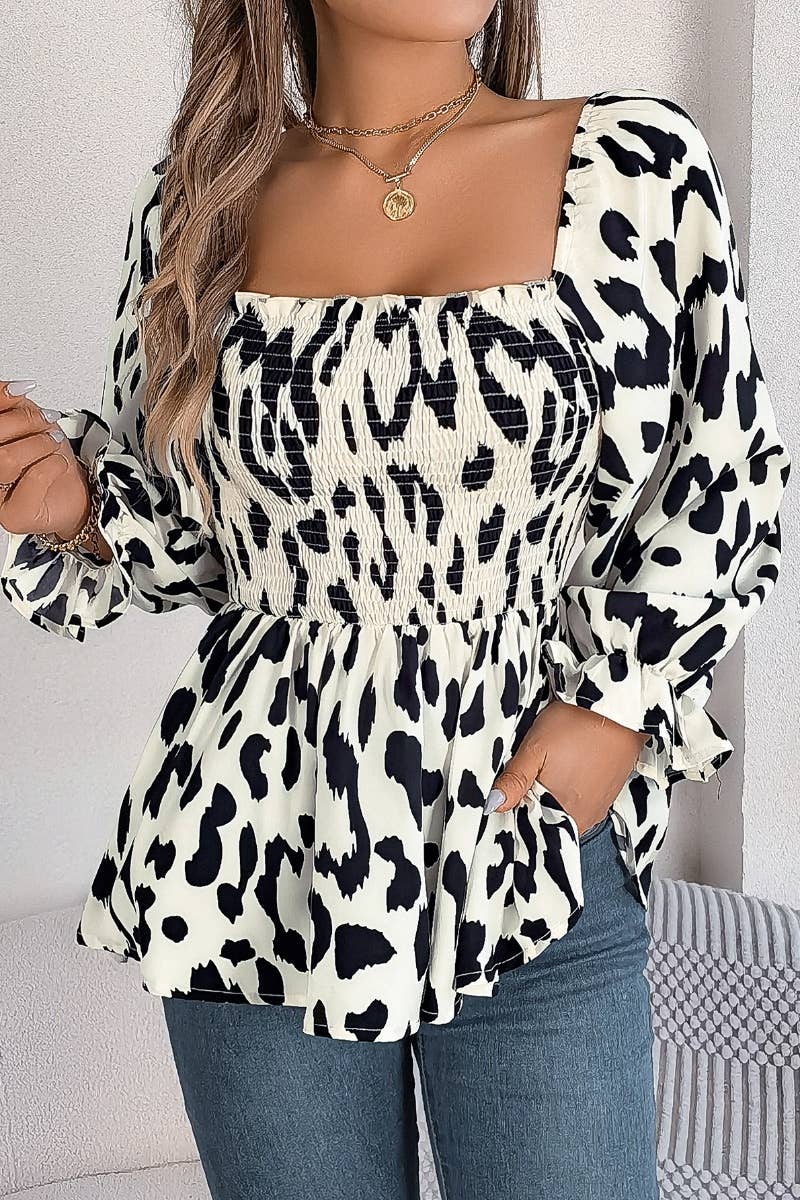 CWTBLL0967_AUTUMN SQUARE COLLAR WOODEN EAR TRIM TOP