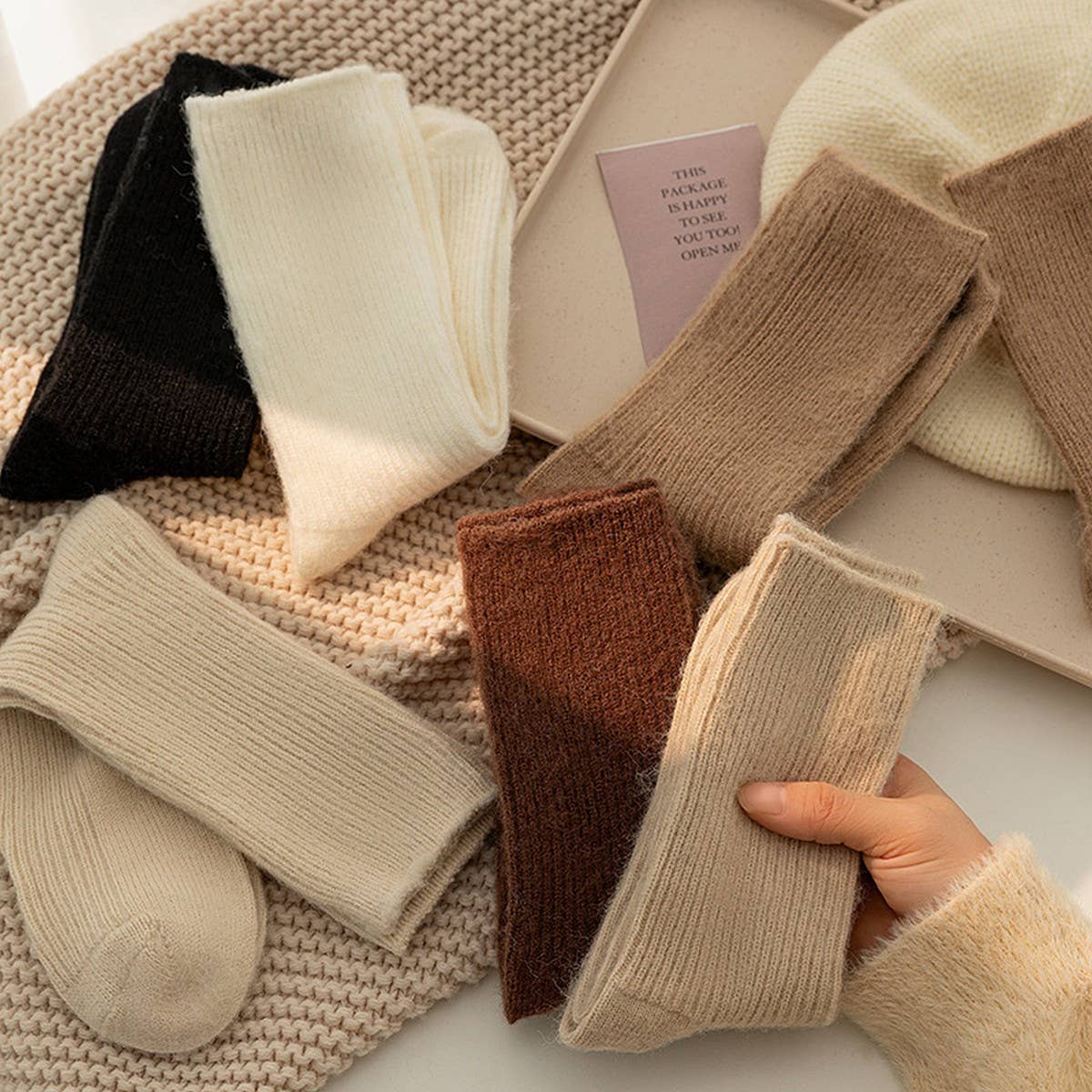 CWMS2524_AUTUMN AND WINTER SOLID COLOR ALL-MATCH PILE SOCKS