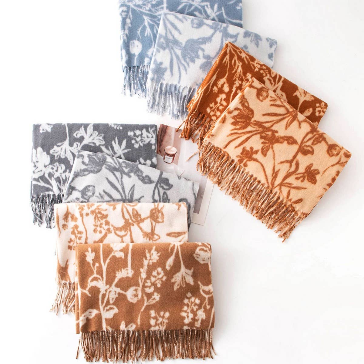 CWASC2725_NEW AUTUMN AND WINTER EXQUISITE PRINTED SCARVES