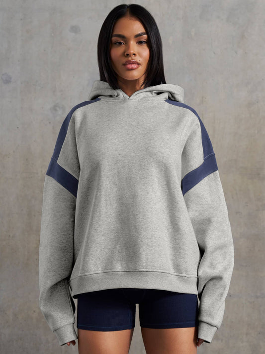 CONTRASTING OFF-SHOULDER BASEBALL HOODIE