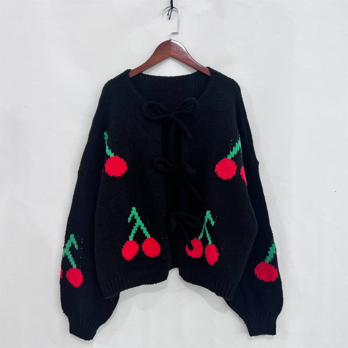 Cherry embroidery jacquard lace-up cardigan