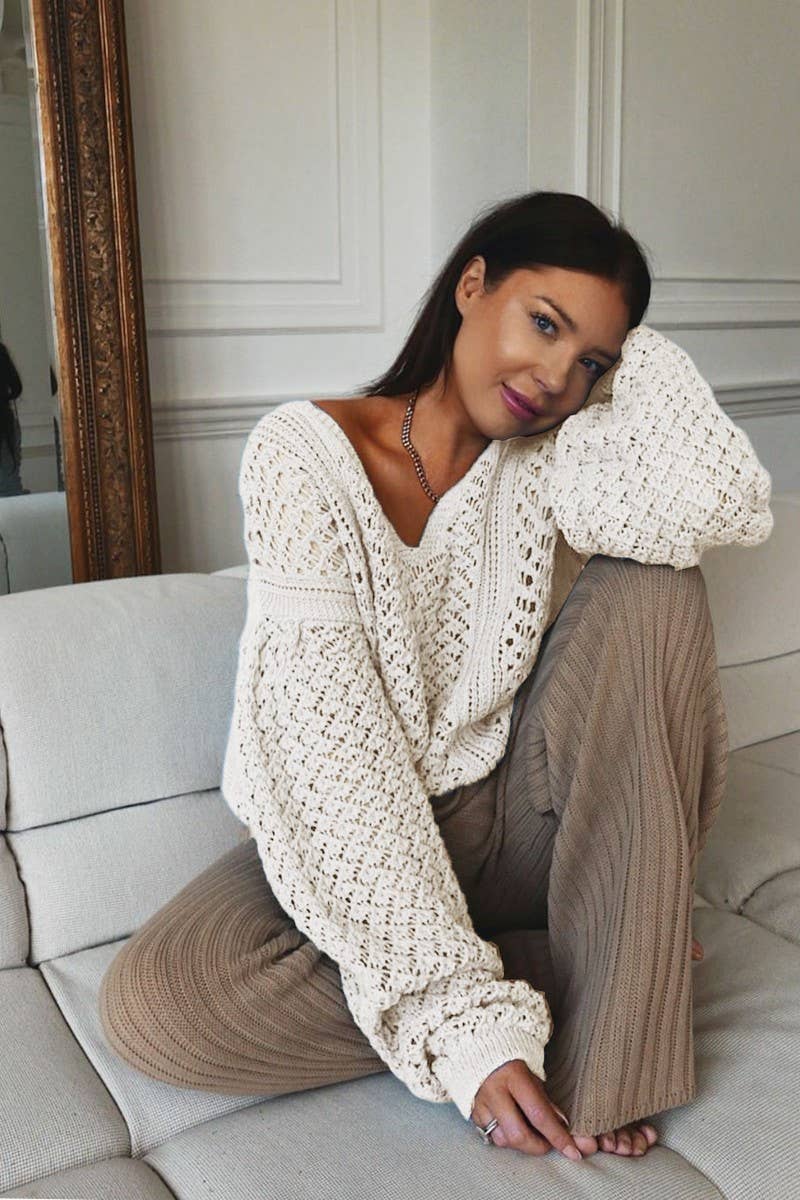 CWOSWL3168_HOLLOW V-NECK KNITTED CROCHETED SWEATER