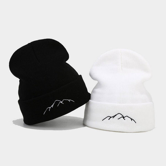 PATAGONIA PEAKS EMBROIDERED KNITTED HAT_CWAH2079