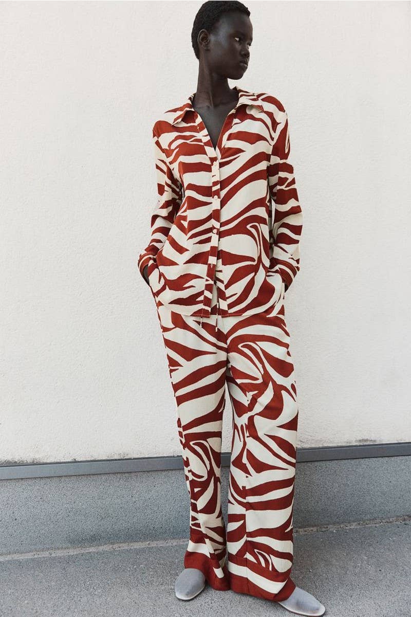 CWSS1230_COMFORTABLE CASUAL PRINTED TWO-PIECE SUIT