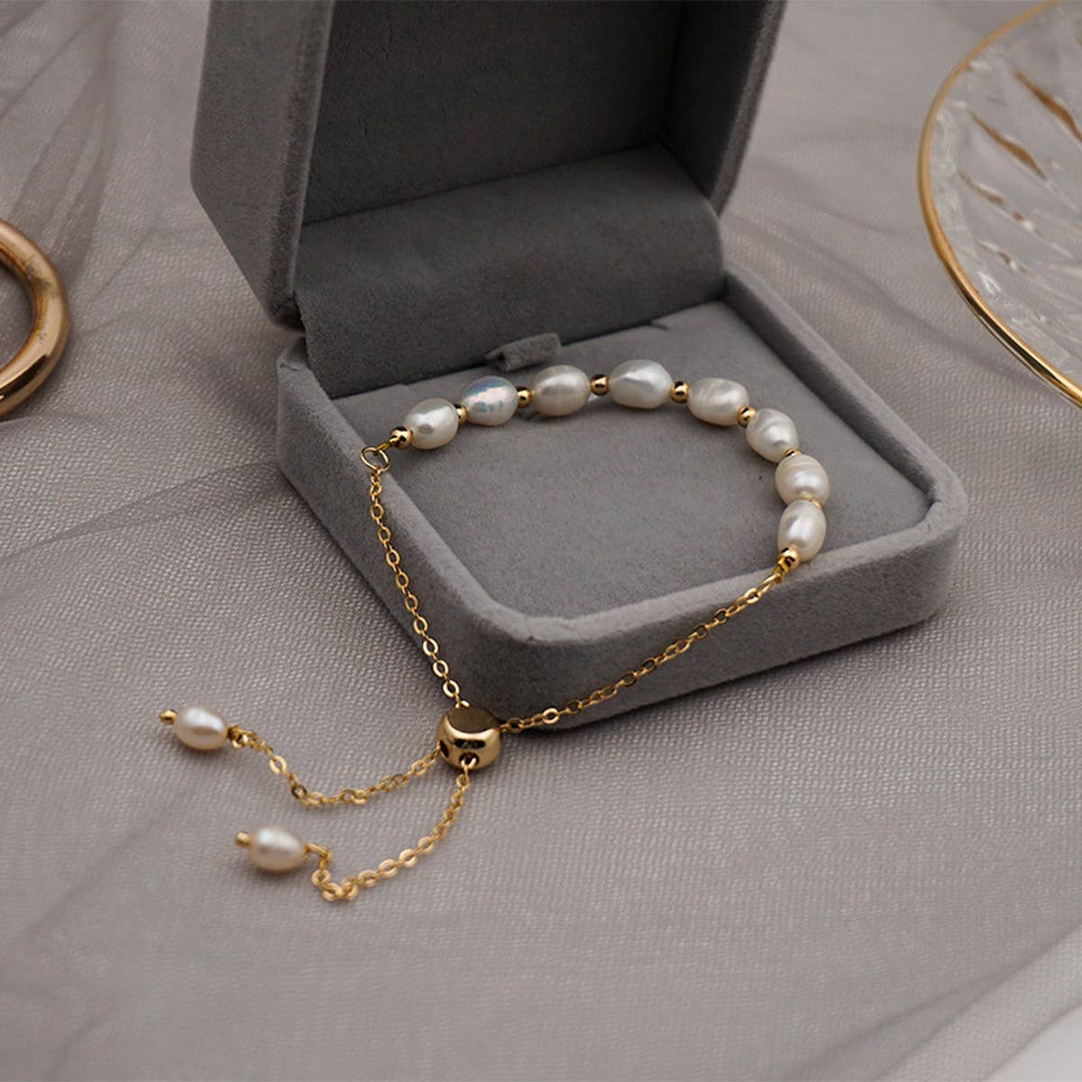 FRESHWATER PEARL SIMPLE FASHION BRACELET
