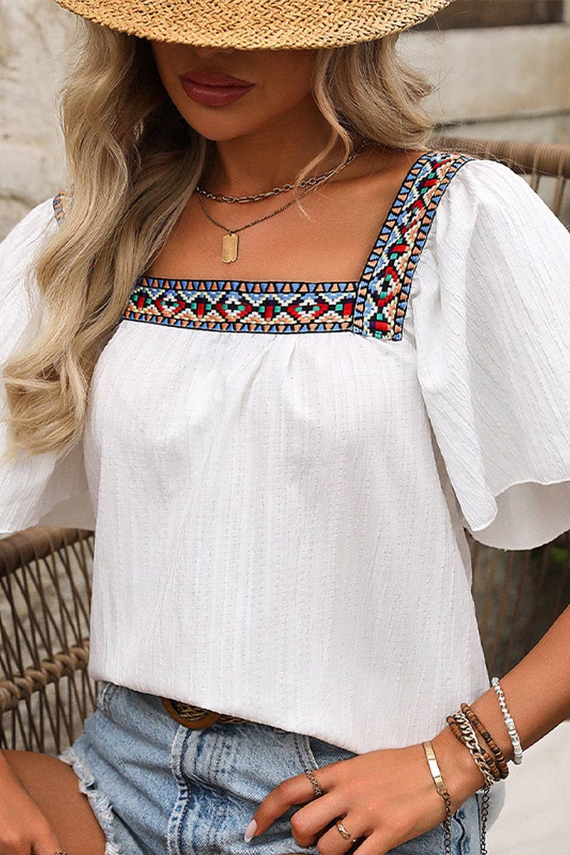 CWTBLS2011_EMBROIDERED LACE RUFFLE SLEEVE BACKLESS BLOUSE