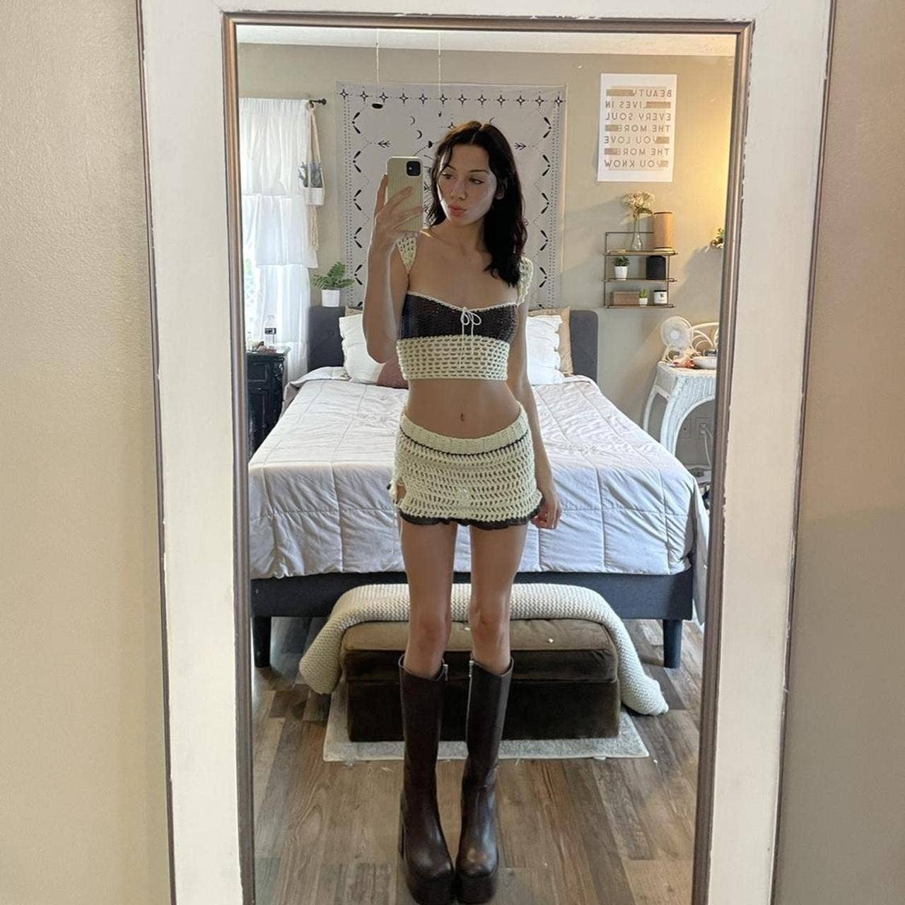 COLOR MATCHING SLEEVELESS VEST SPLIT SKIRT SUIT