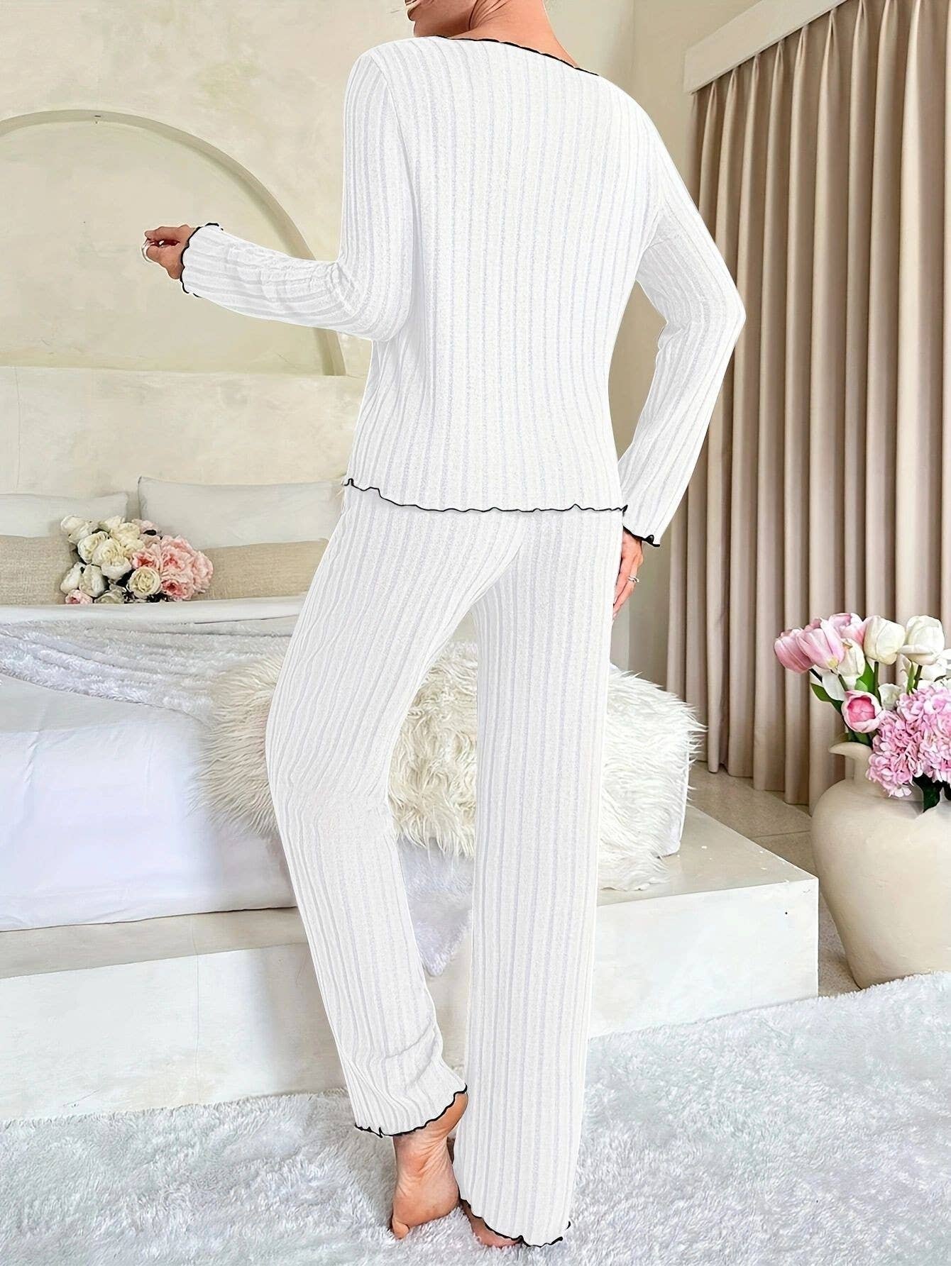 EAR EDGE LEISURE HOME PIT STRIP TWO-PIECE SET