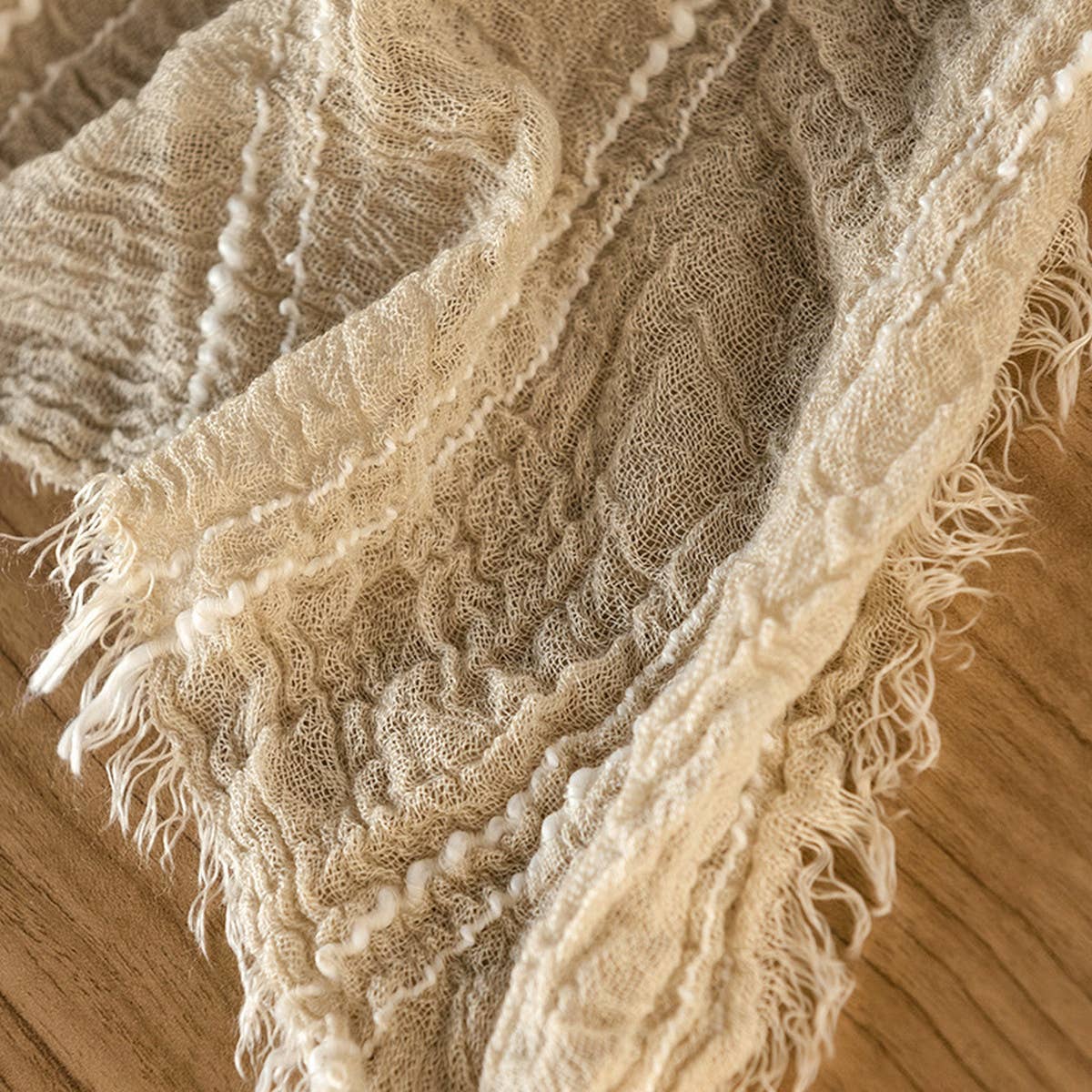 FASHIONABLE SOLID COLOR WARM FRINGED SCARF