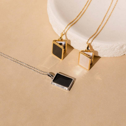 NEW SIMPLE SHELL OPEN AND CLOSE PENDANT NECKLACE