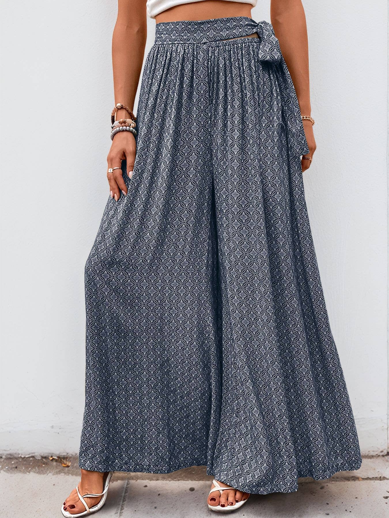 Casual lace-up geometric print flared pants