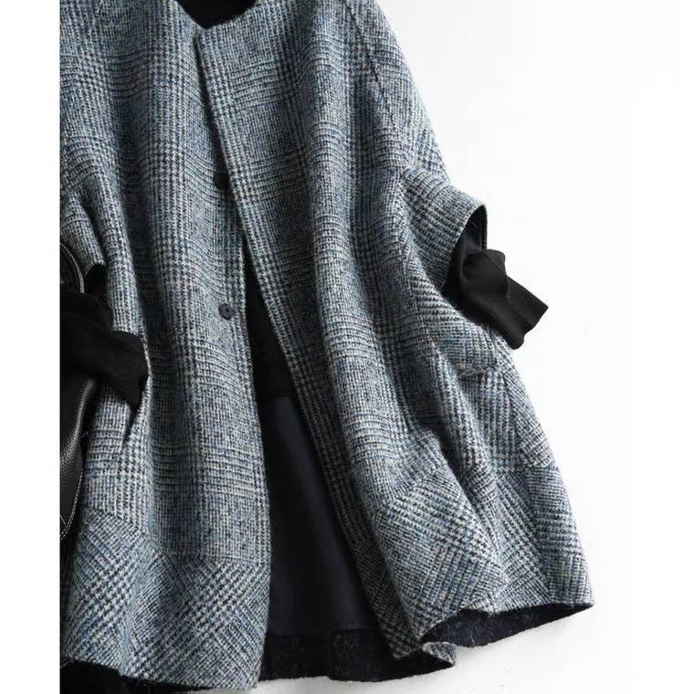 CARDIGAN CREW NECK WITH THREE-QUARTER SLEEVES