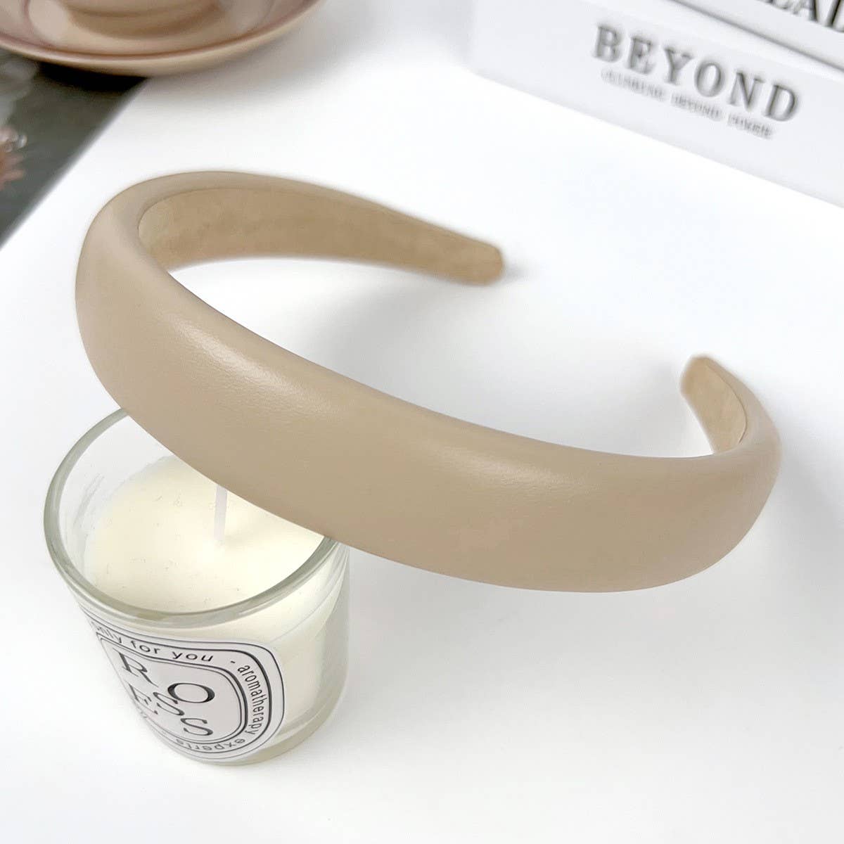 TEXTURED SOLID COLOR WIDE BRIM HIGH TOP HEADBAND