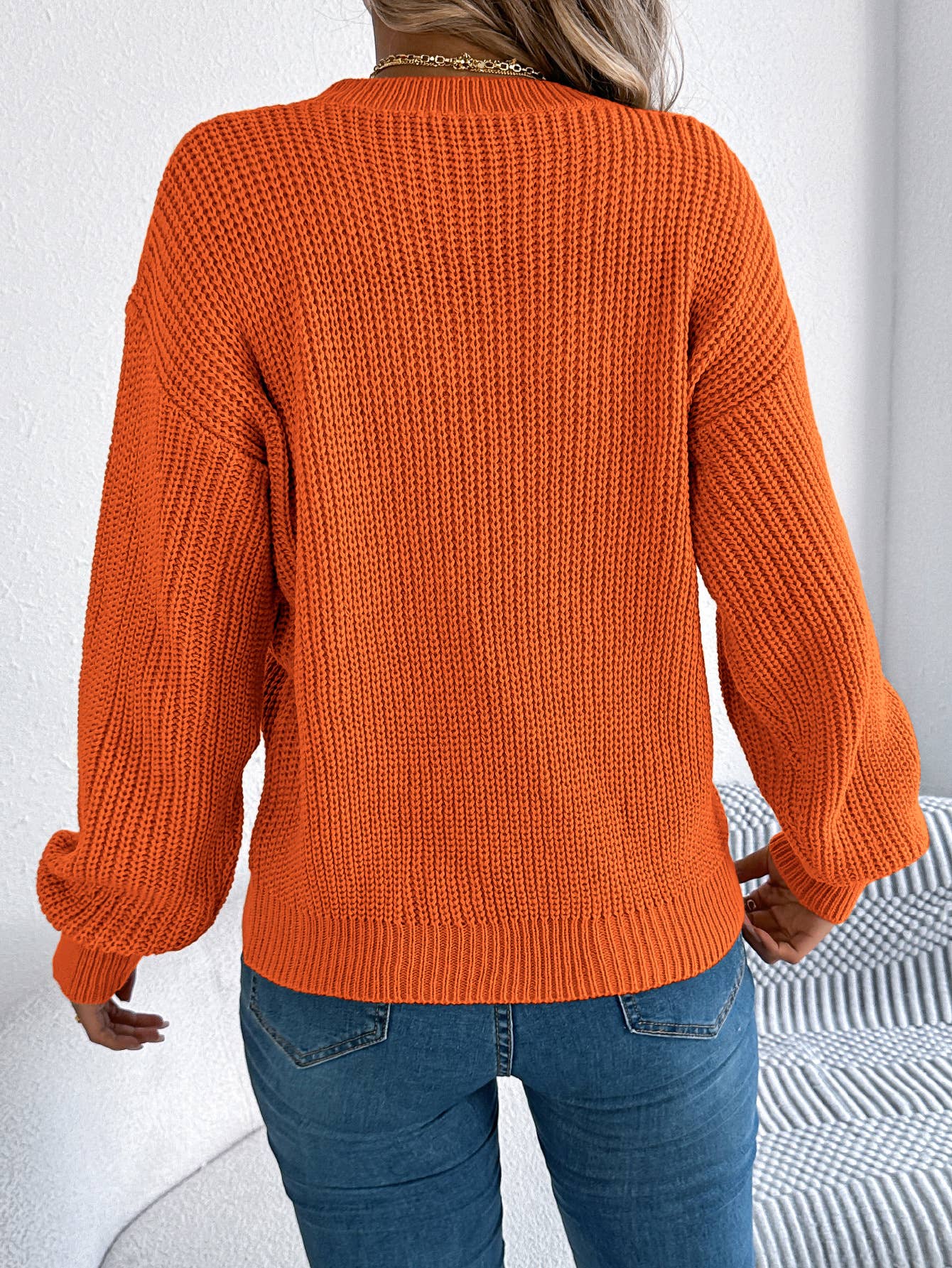 CASUAL V HOLLOWED OUT LANTERN SLEEVE SWEATER
