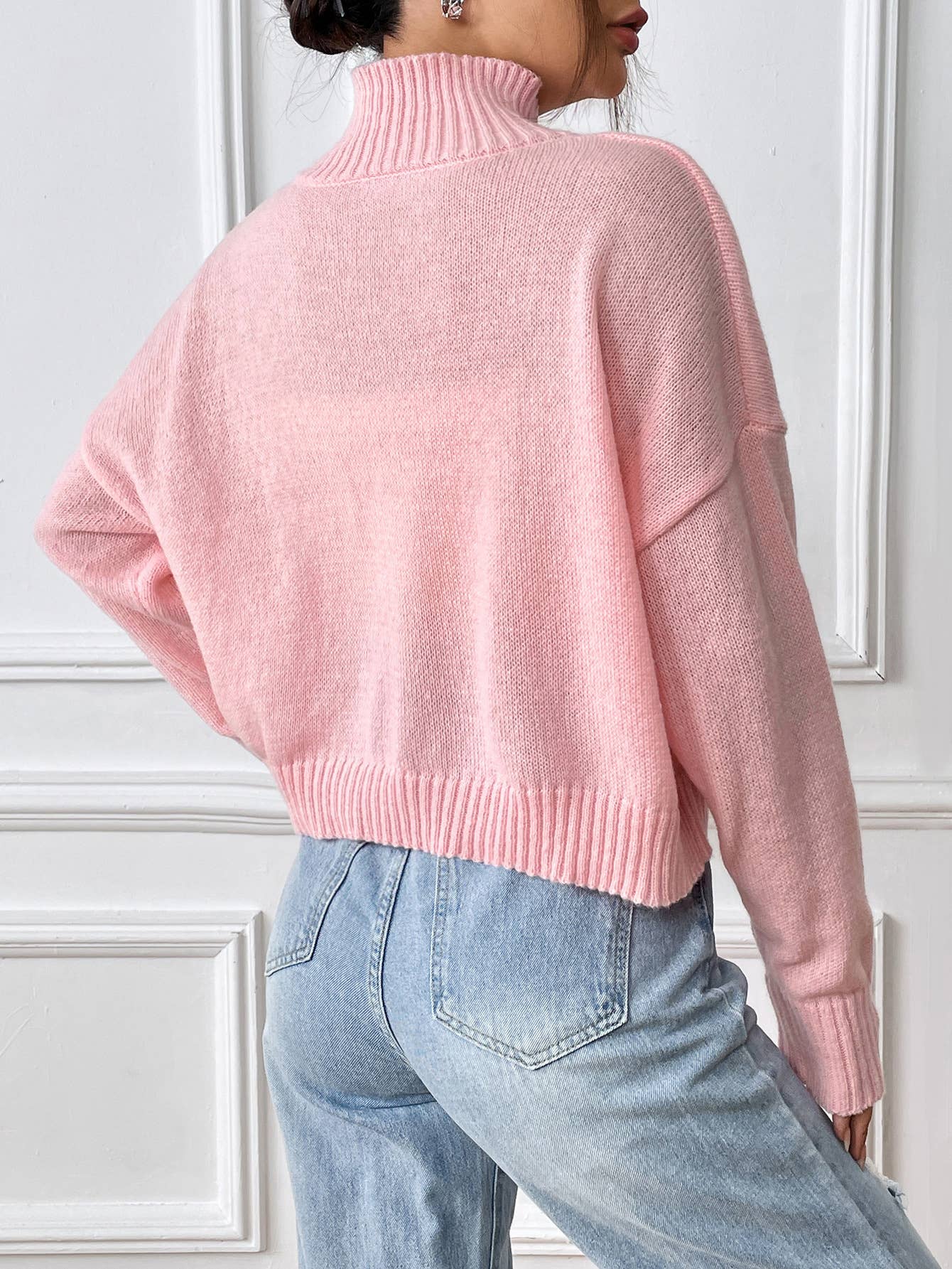 EMBROIDERED BOW PATCHWORK TURTLENECK SWEATER