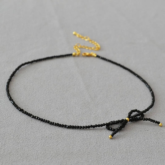 SIMPLE AND DELICATE BOW HANDMADE BEADED NECKLACE