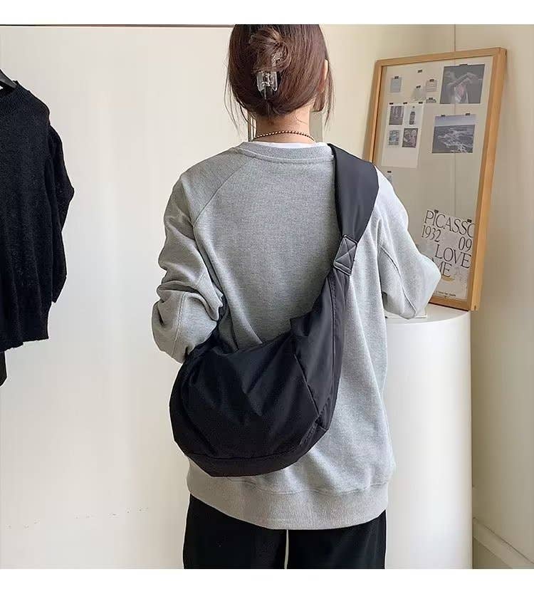 Pleated wide shoulder strap canvas bag