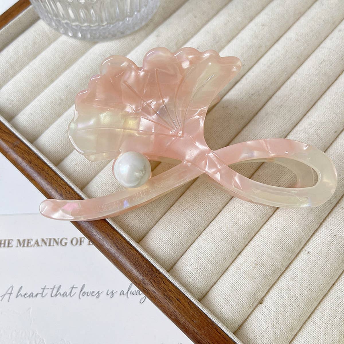Ginkgo Leaf Pearl Hair Claw, Elegant French Clip_CWAHA1347