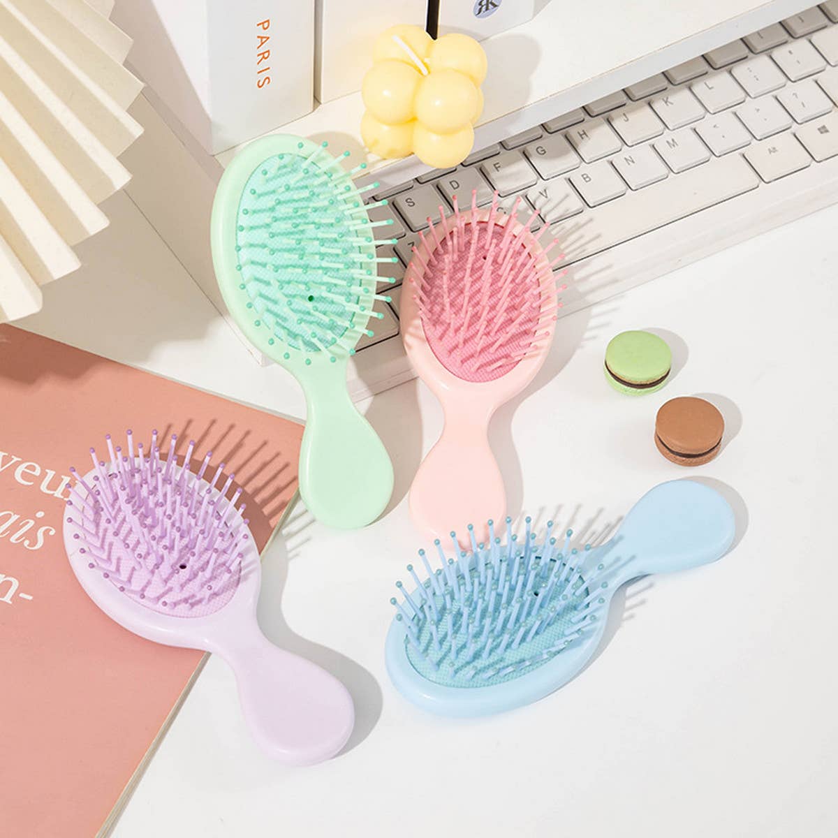 CHILDREN COMPACT MINI CUTE HOME MASSAGE COMB