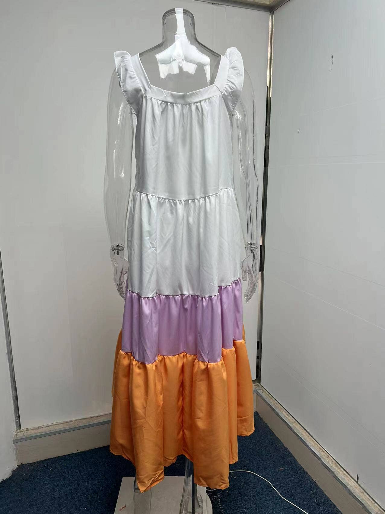 Bohemian-style two-tone square neck halter dress