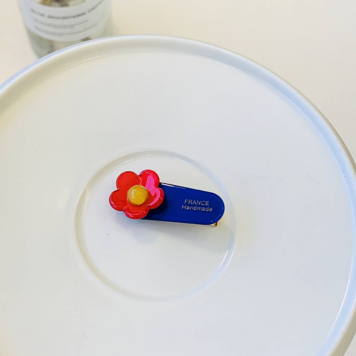 CWAHA4509_CUTE EDGE CLIP WITH SMALL FLOWER HAIR CLIP